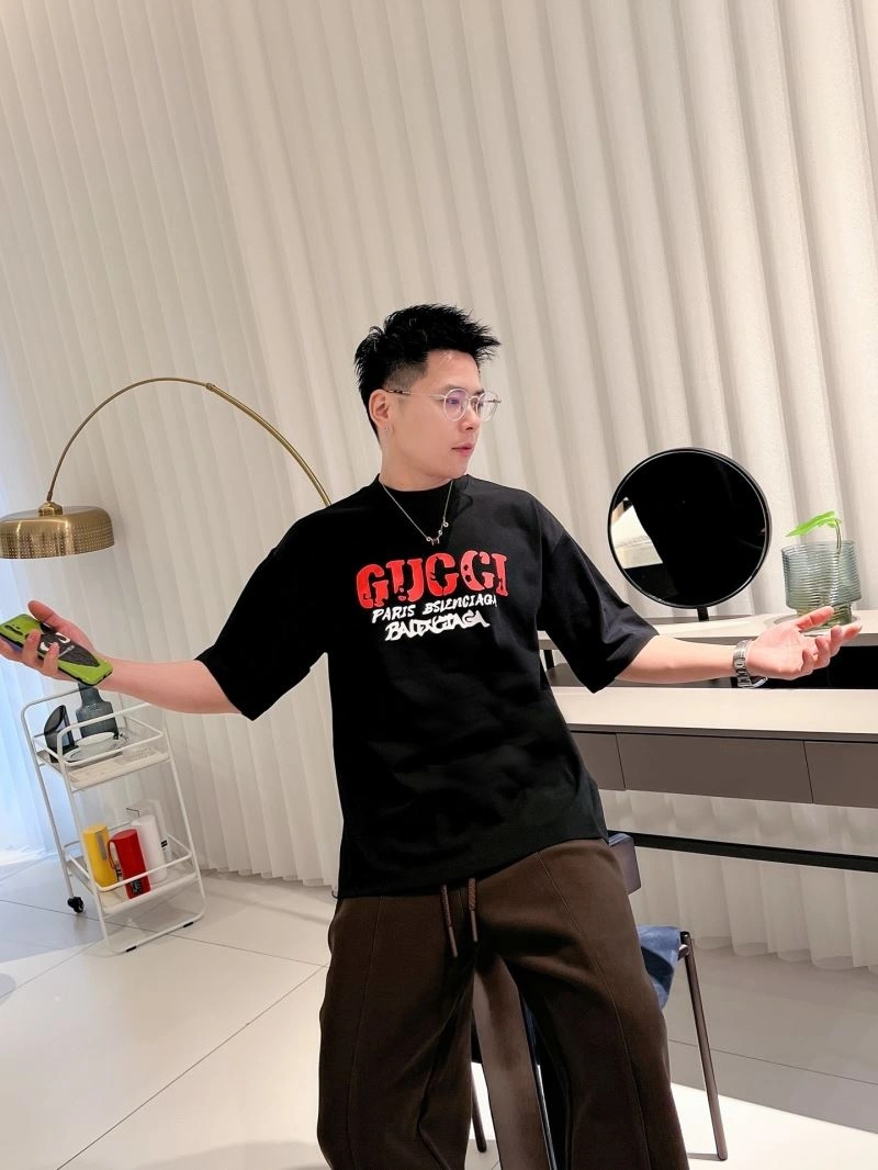 Gucci T-Shirts Classic 126116