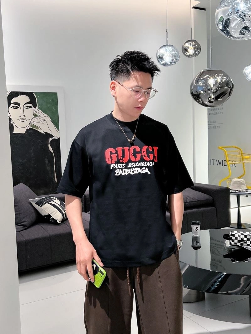 Gucci T-Shirts Classic 126116