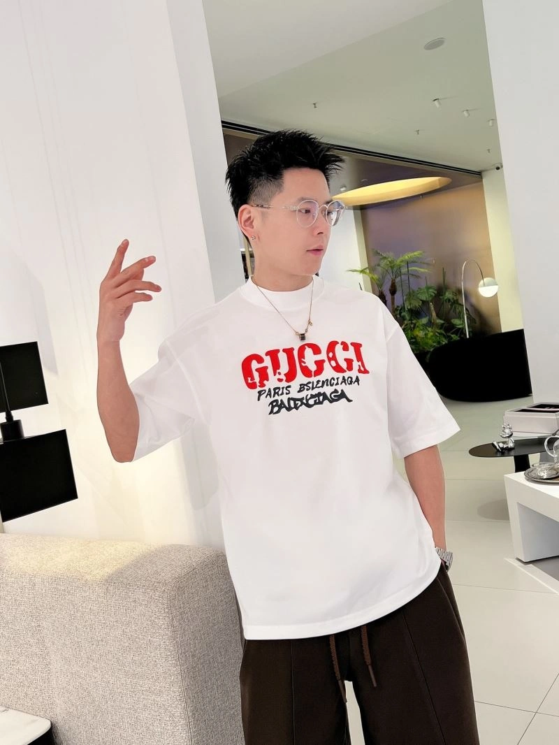 Gucci T-Shirts Neat 126113