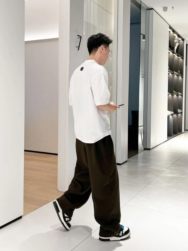Gucci T-Shirts Neat 126113