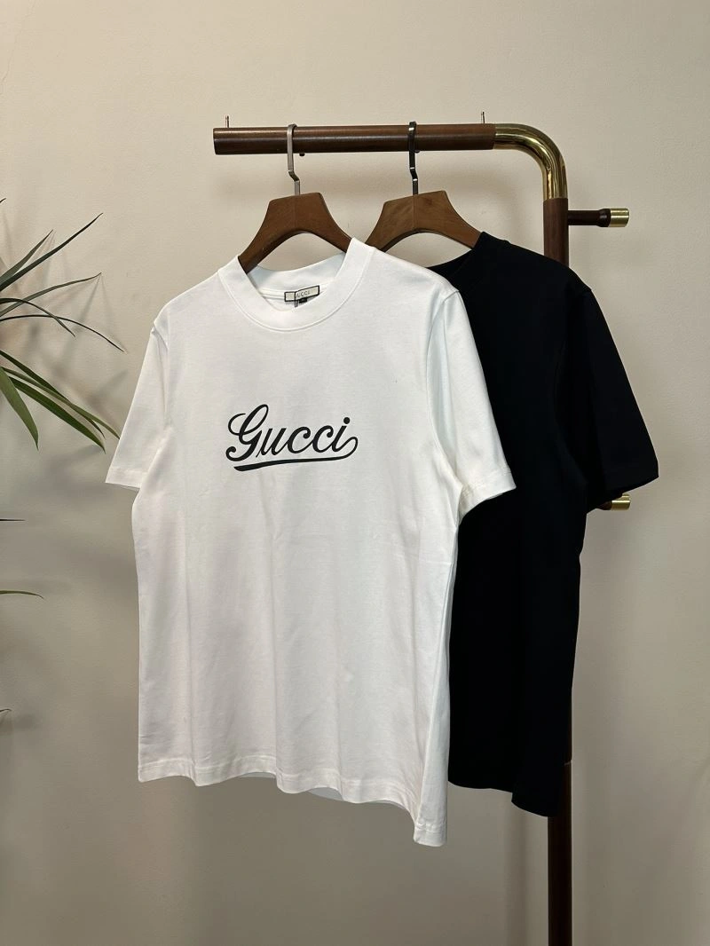 Gucci T-Shirts Durable 126119