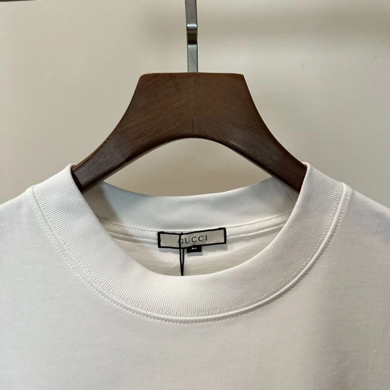 Gucci T-Shirts Durable 126119