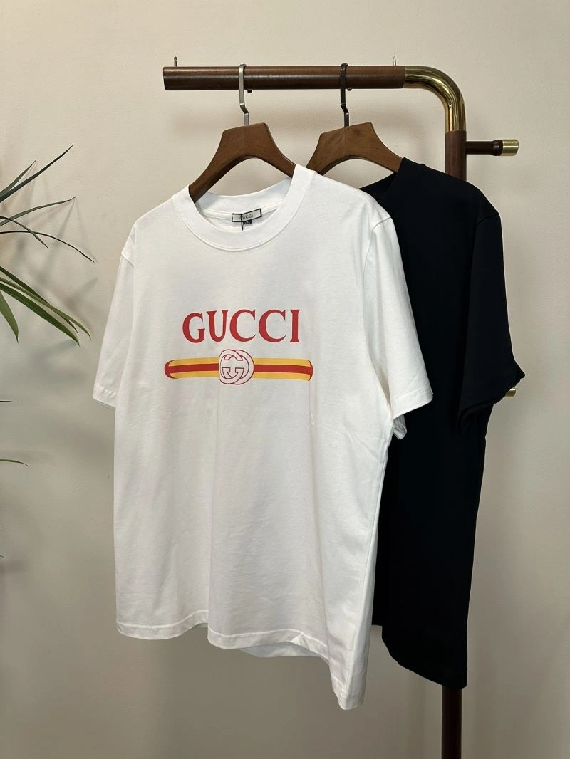 Elegant Gucci T-Shirts 126104