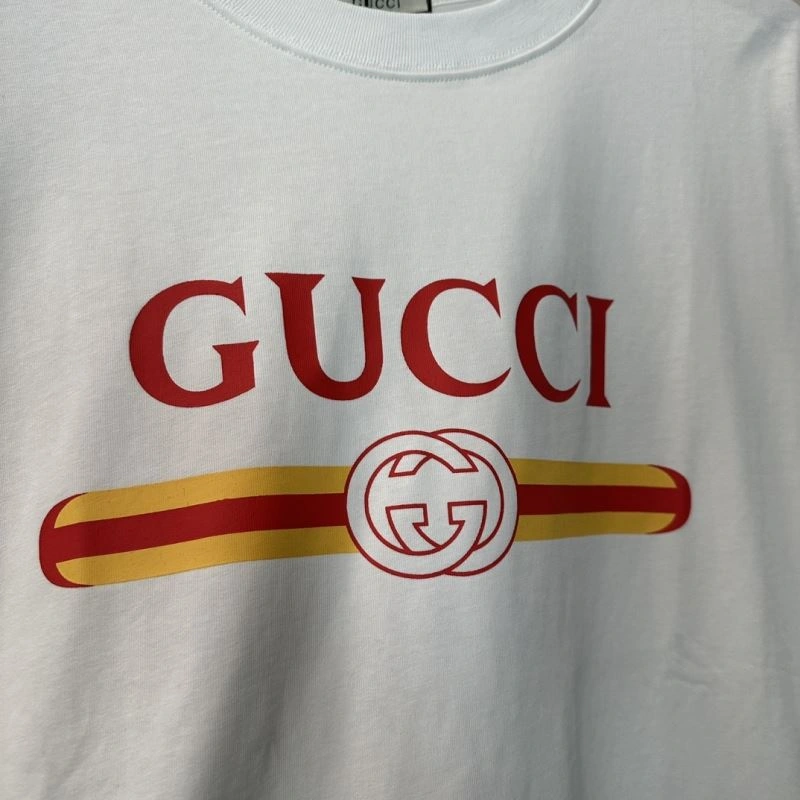Elegant Gucci T-Shirts 126104