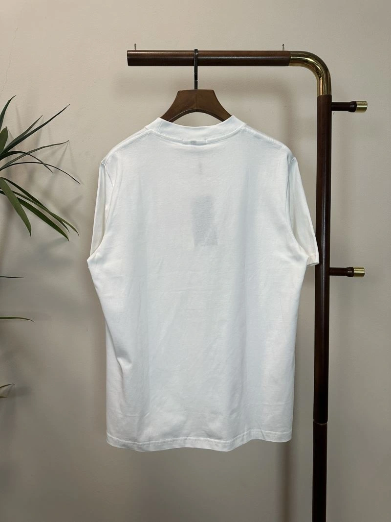 Stylish Gucci T-Shirts 126102