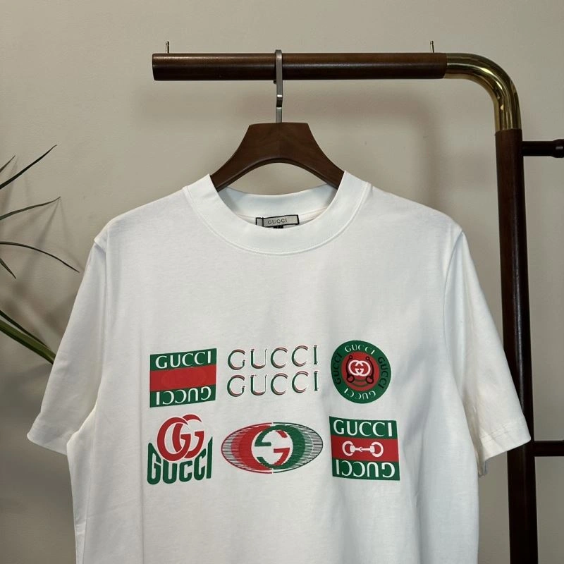 Gucci T-Shirts ComfortFit 126101