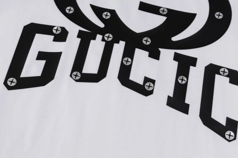 Gucci T-Shirts Durable 126090