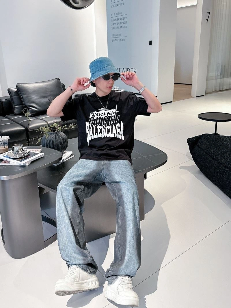 Gucci T-Shirts Minimalist 126084