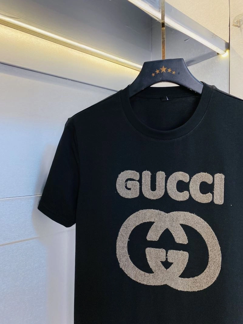 Gucci T-Shirts UrbanStyle 126078