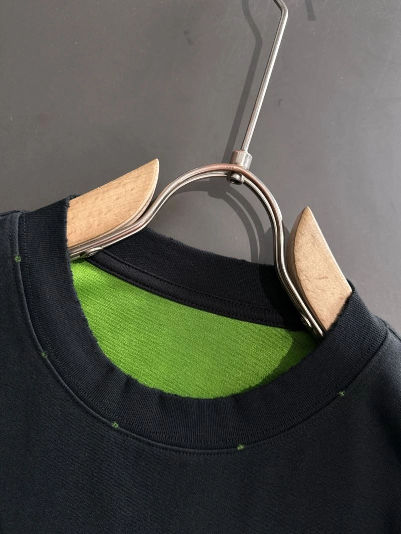 Gucci T-Shirts Breathable 126013