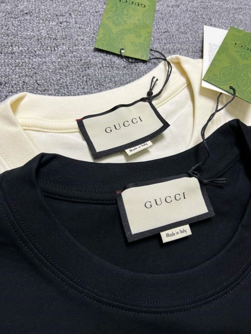 Gucci T-Shirts UrbanChic 126012