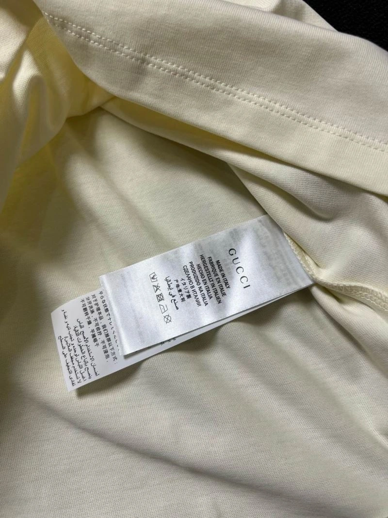 Gucci T-Shirts UrbanChic 126012