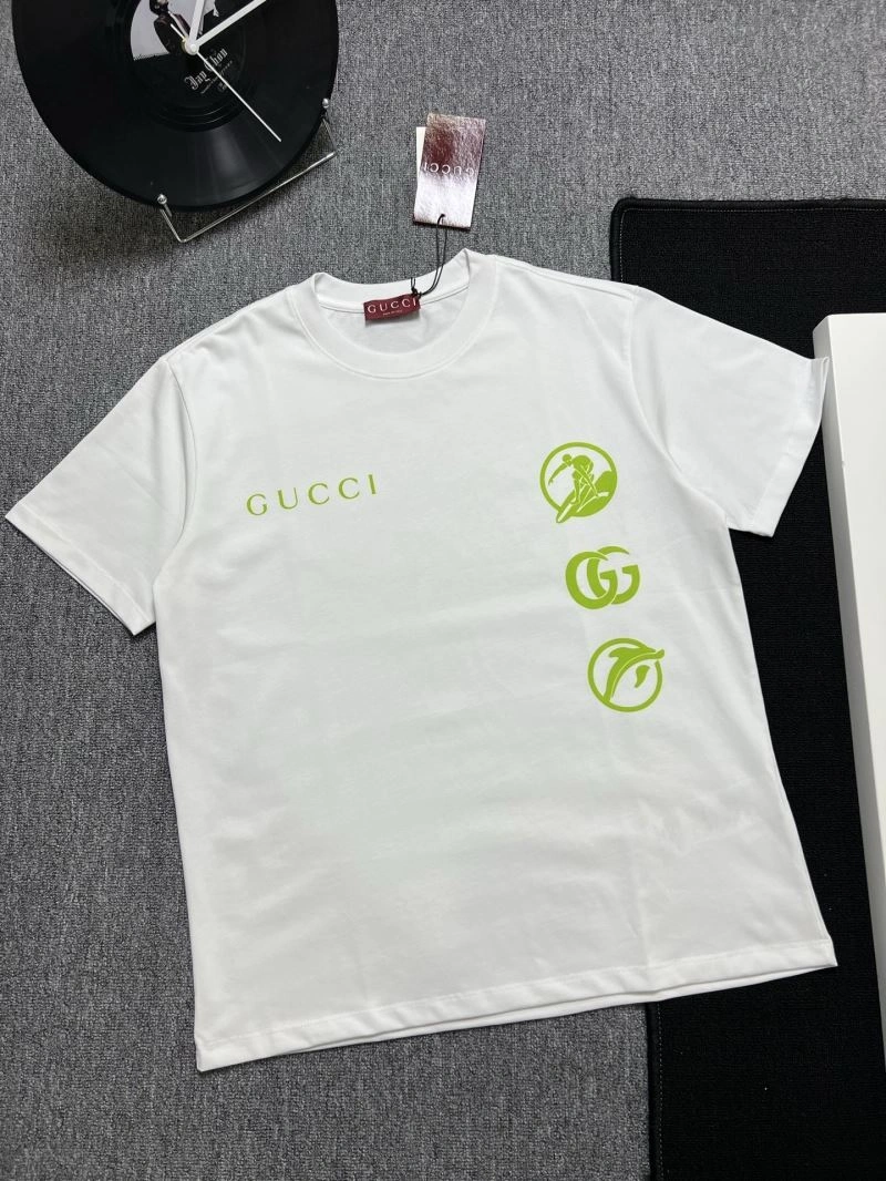 Stretchable Gucci T-Shirts 126009