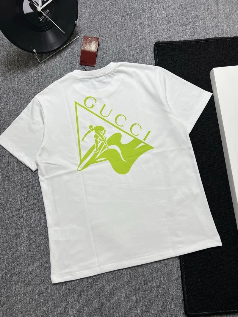 Stretchable Gucci T-Shirts 126009