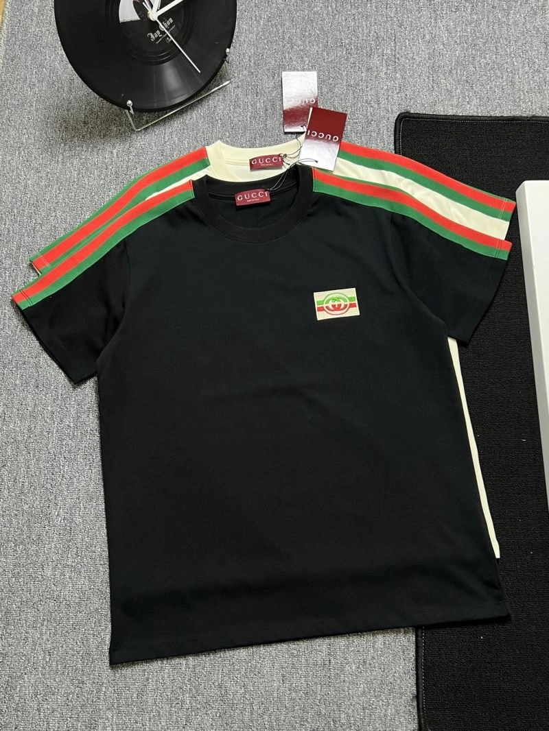 Gucci T-Shirts Elegant 126025