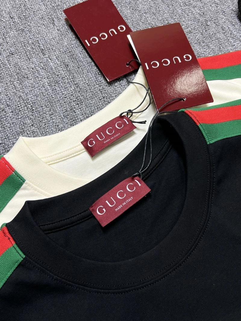 Gucci T-Shirts Elegant 126025