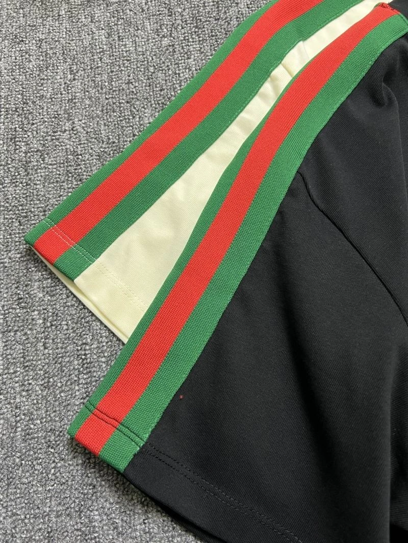 Gucci T-Shirts Elegant 126025