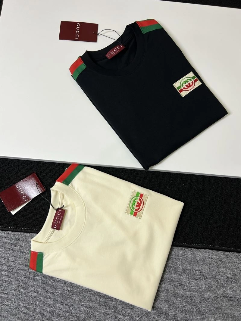 Gucci T-Shirts Elegant 126025