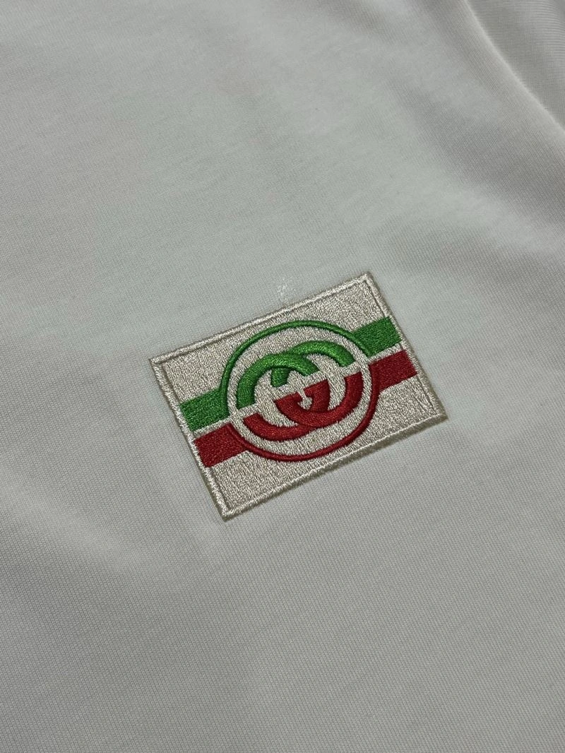 Gucci T-Shirts Elegant 126025