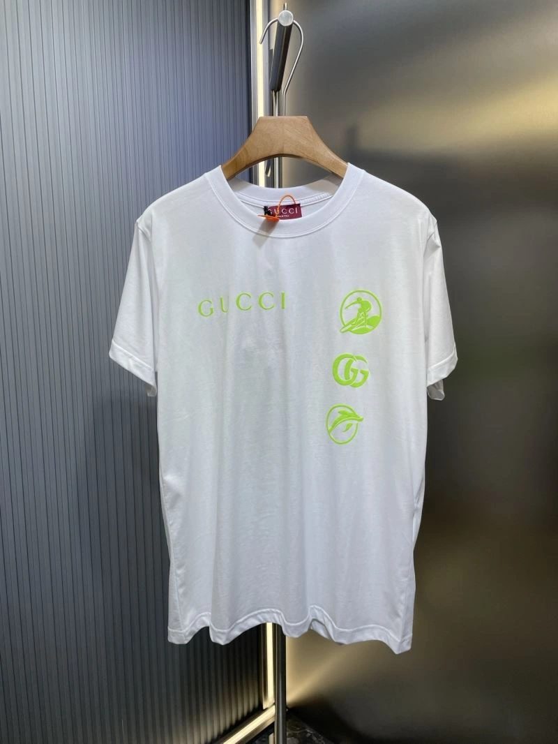 ComfortFit Gucci T-Shirts 126027