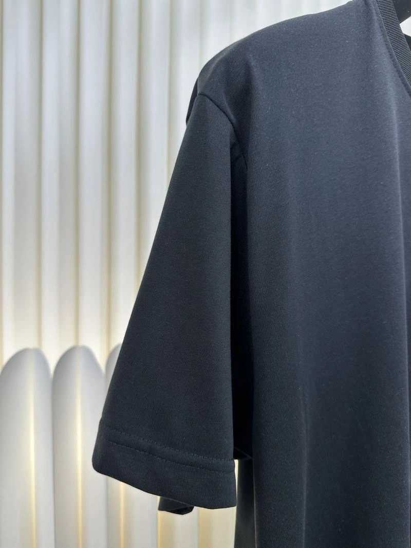 Refined Gucci T-Shirts 126014