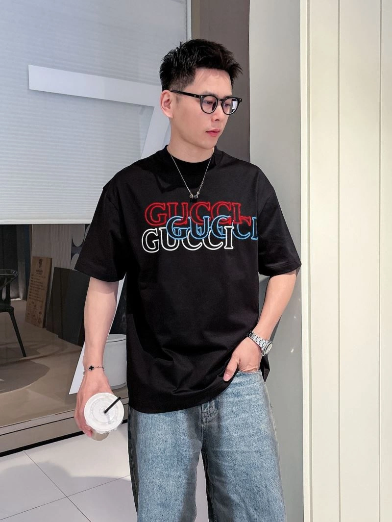 Sustainable Gucci T-Shirts 125770