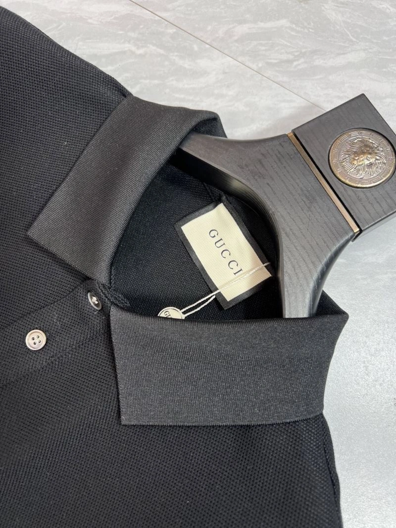 Compact Gucci T-Shirts 125759