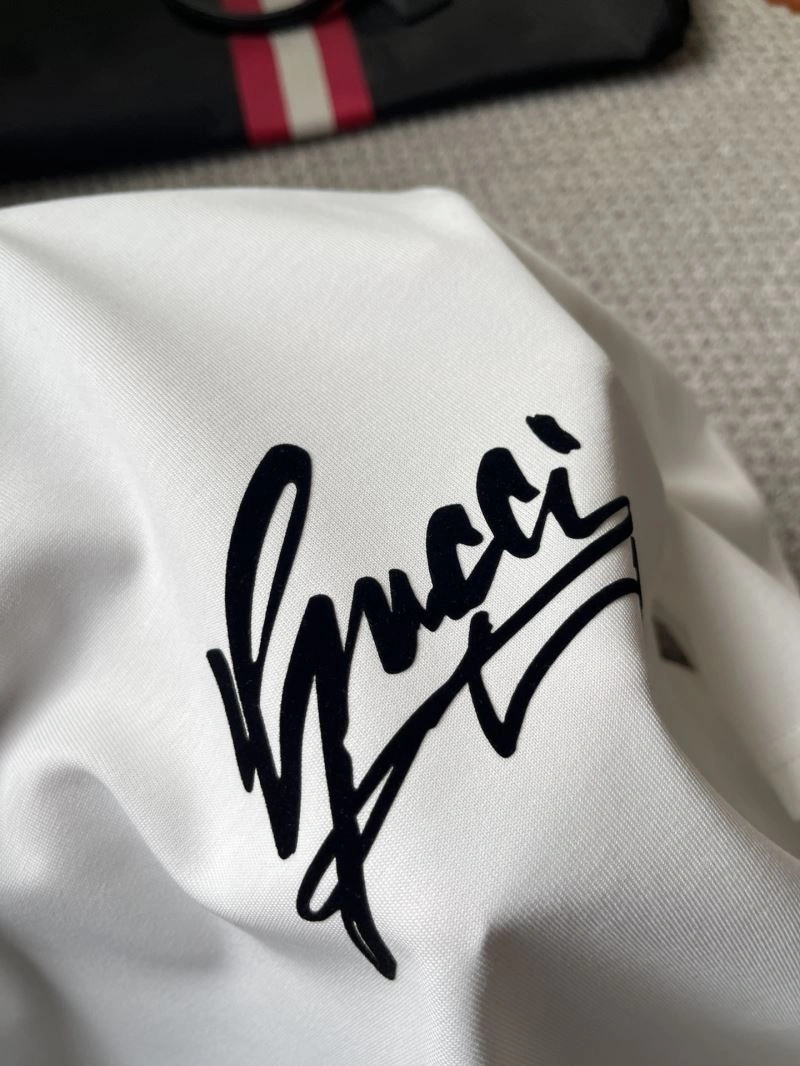 Gucci T-Shirts Breathable 125732