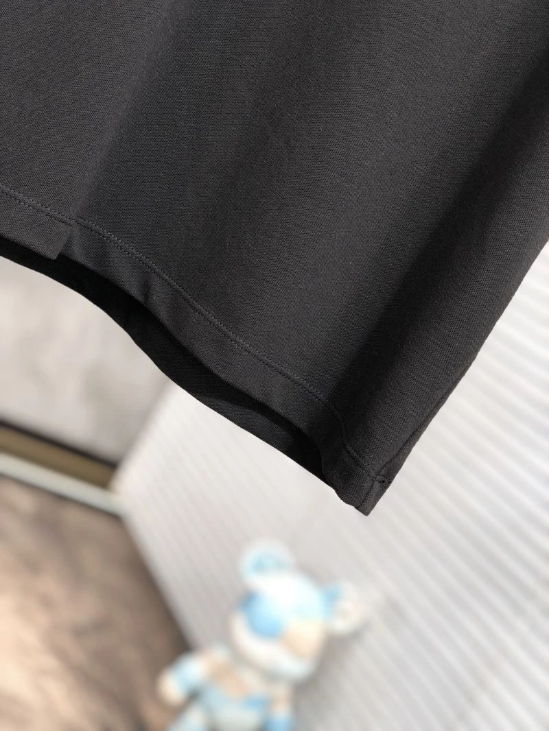 Seasonal Gucci T-Shirts 125706