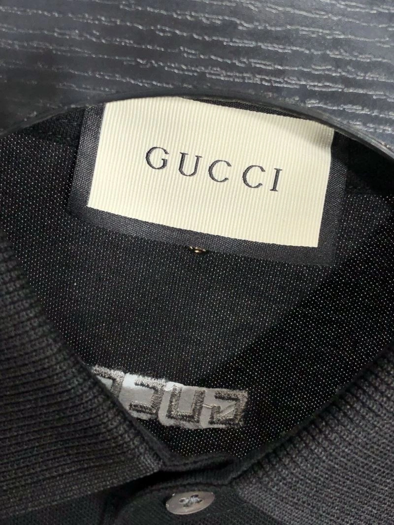 Unisex Gucci T-Shirts 125720