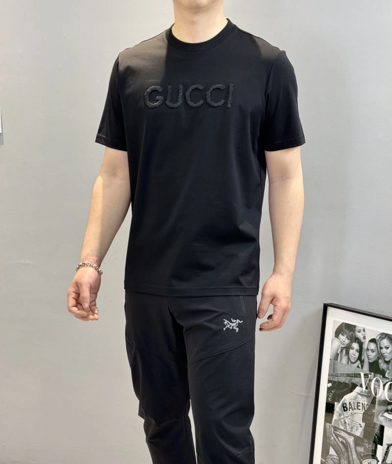 Elegant Gucci T-Shirts 125717
