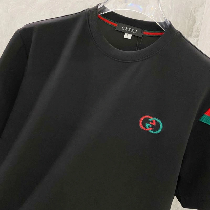 Gucci T-Shirts Lightweight 124237
