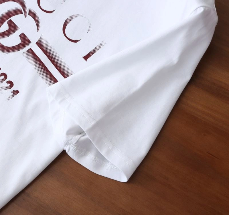 Gucci T-Shirts Comfortable 125698