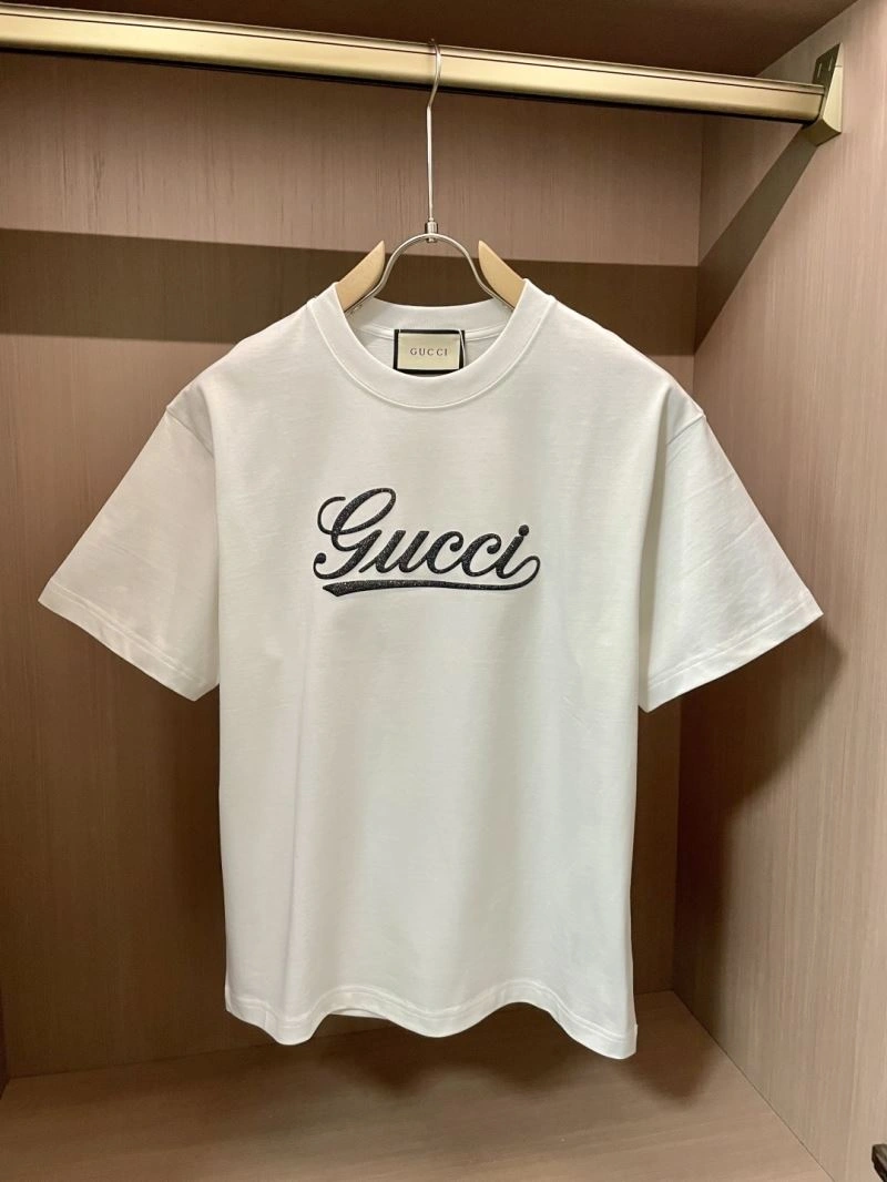 Gucci T-Shirts Soft 125673