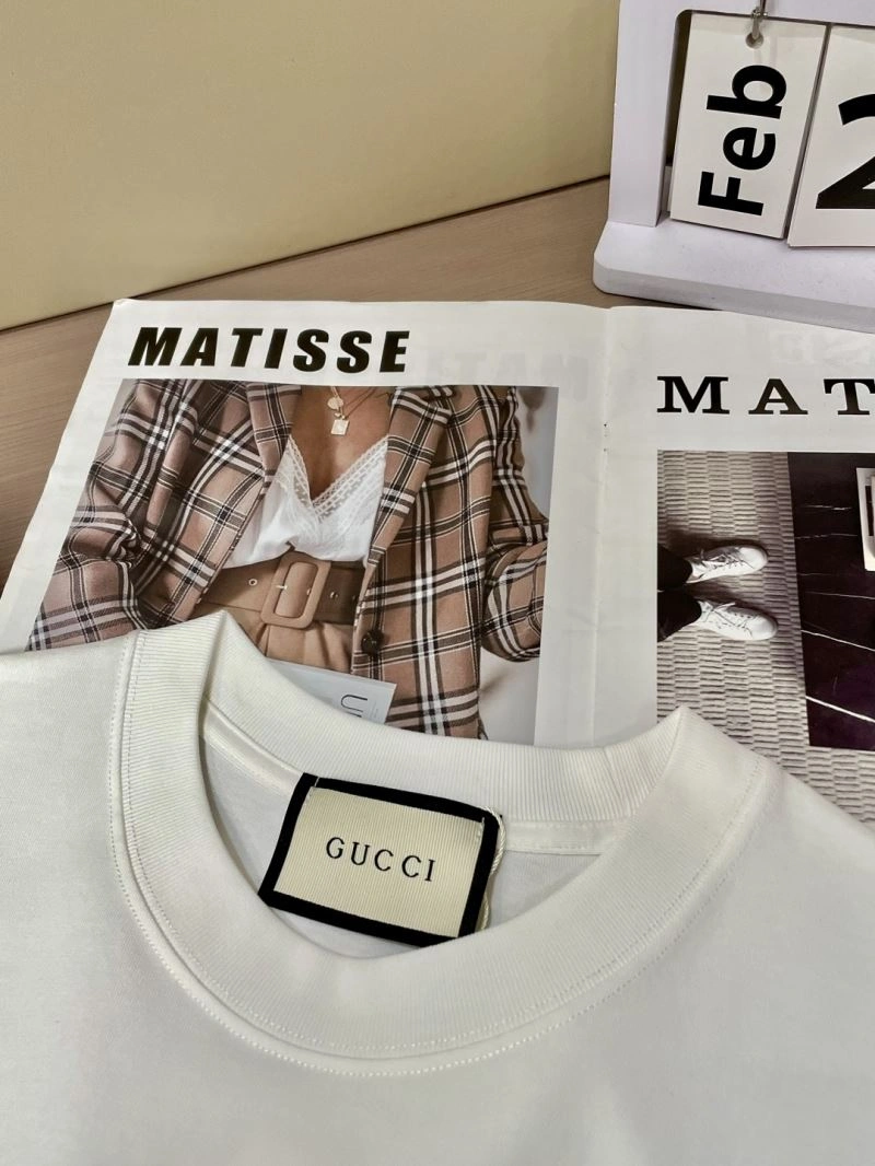 Gucci T-Shirts Soft 125673