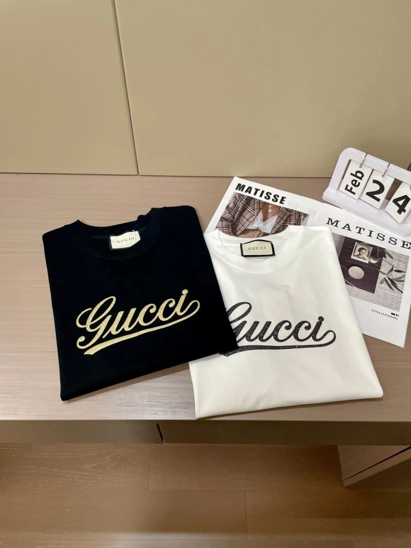 Gucci T-Shirts Soft 125673