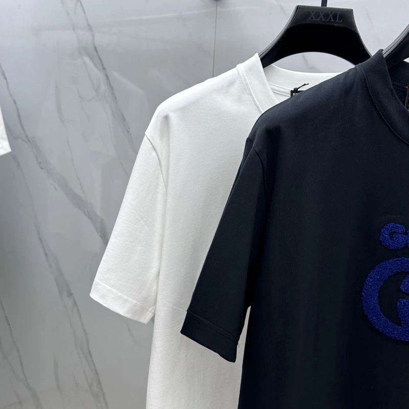 Gucci T-Shirts Bold 125681