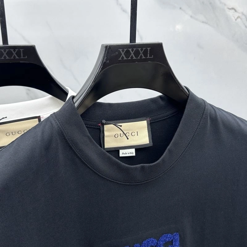 Gucci T-Shirts Bold 125681