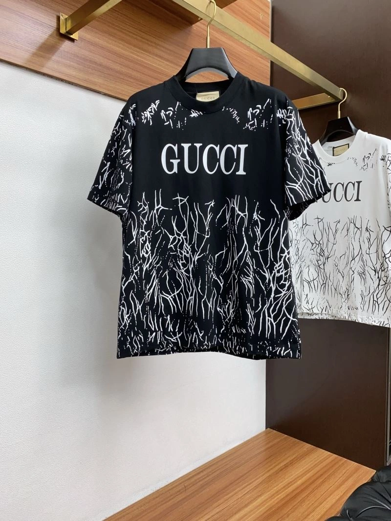 Gucci T-Shirts Flexible 125669