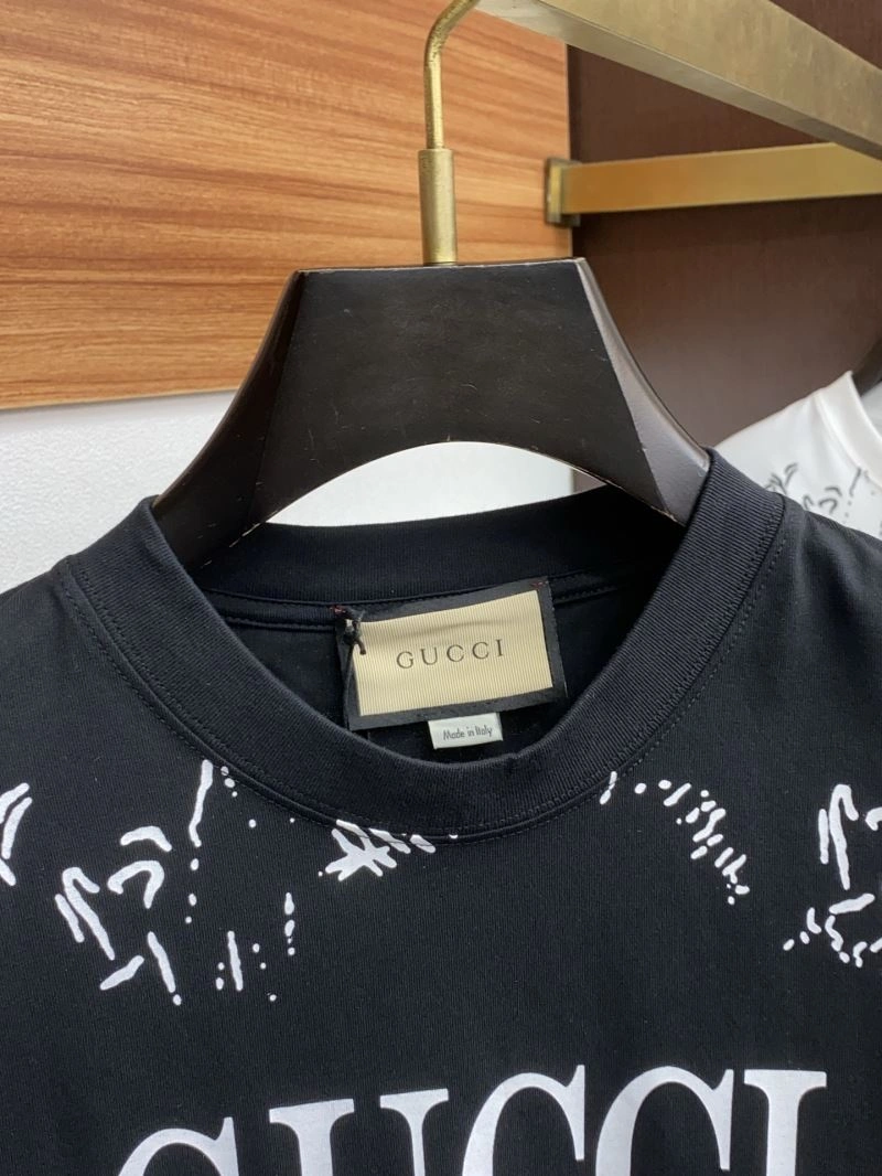 Gucci T-Shirts Flexible 125669