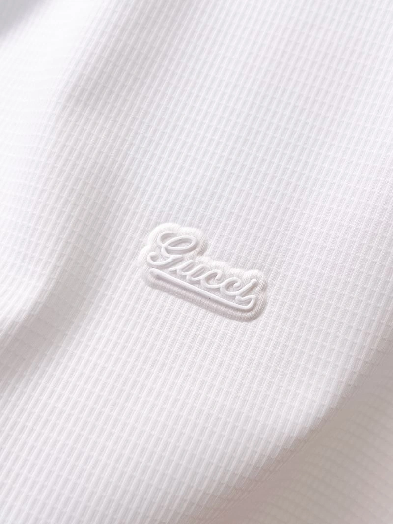 Gucci T-Shirts Soft 125664