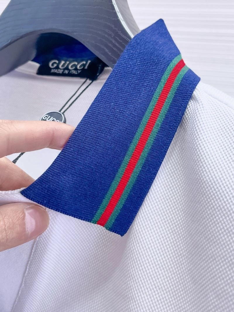 Gucci T-Shirts Soft 125657