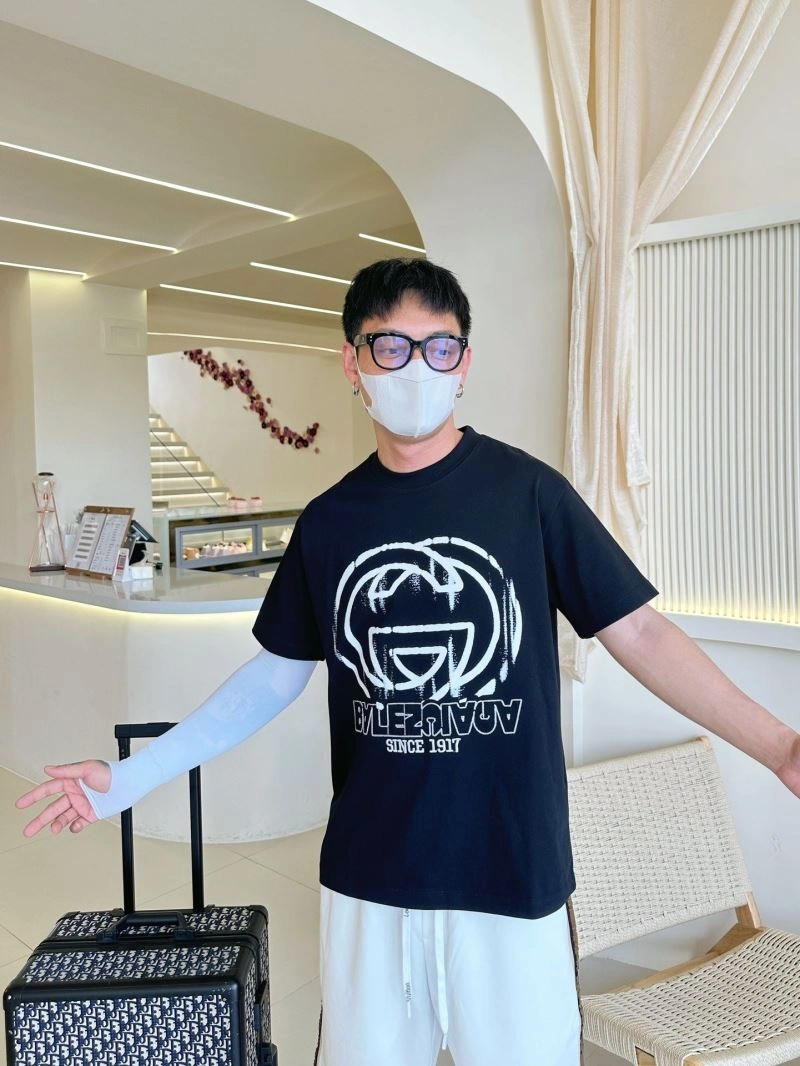 Gucci T-Shirts Durable 125656