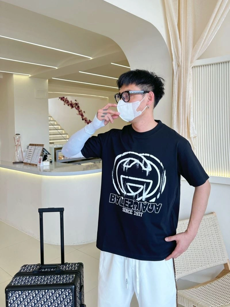 Gucci T-Shirts Durable 125656