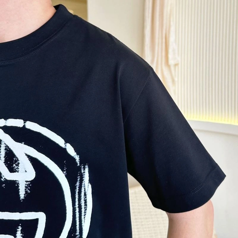 Gucci T-Shirts Durable 125656