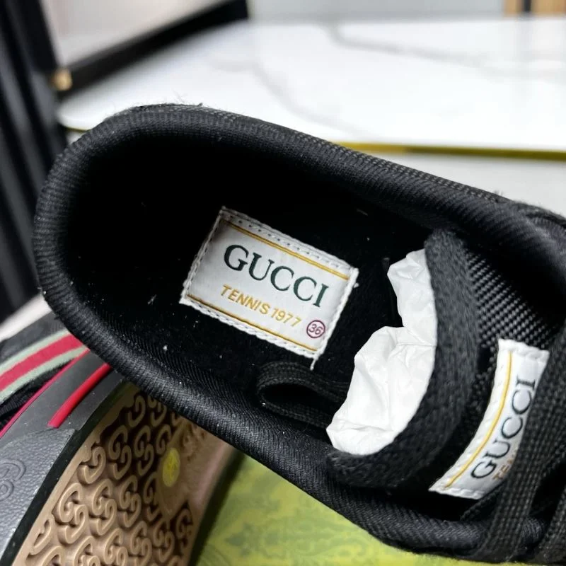 Gucci Tennis FastDry 25176