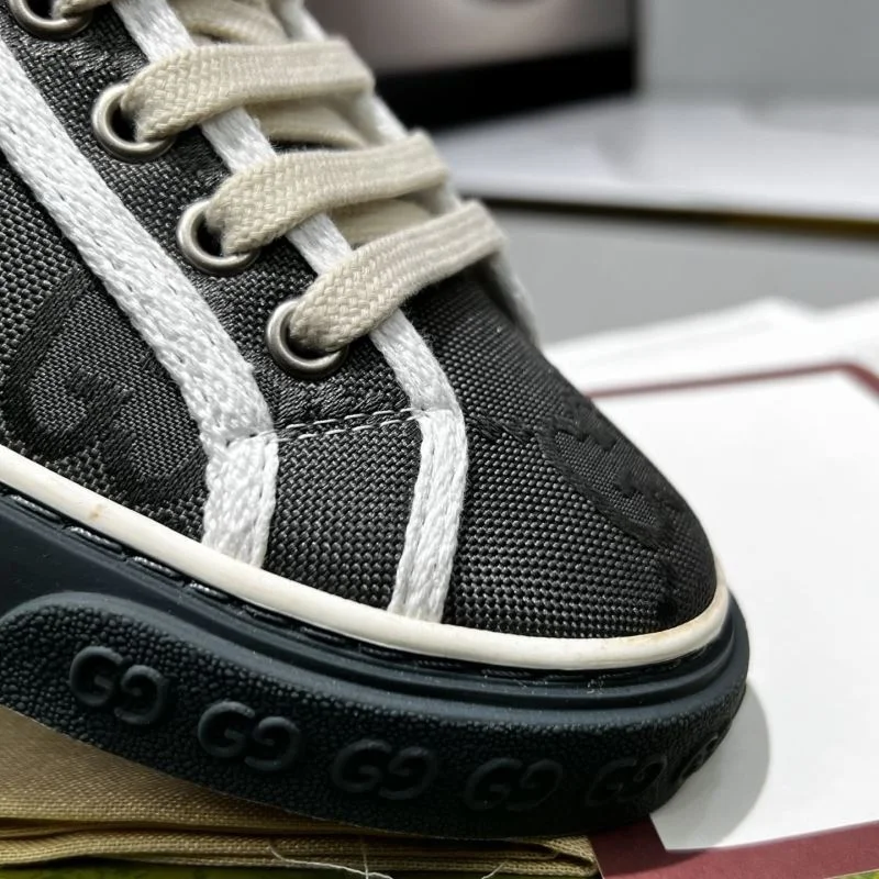 Gucci Tennis ComfortFit 25171