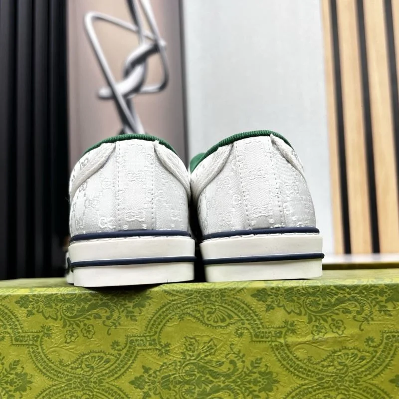 Gucci Tennis SoftTouch 25193