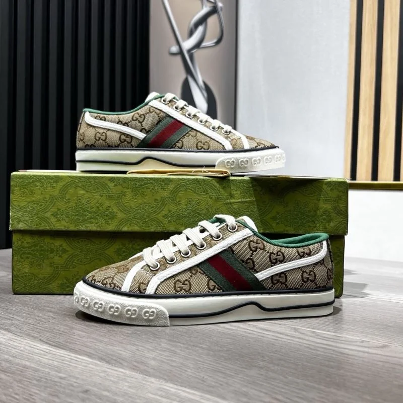 Gucci Tennis FastDry 25163