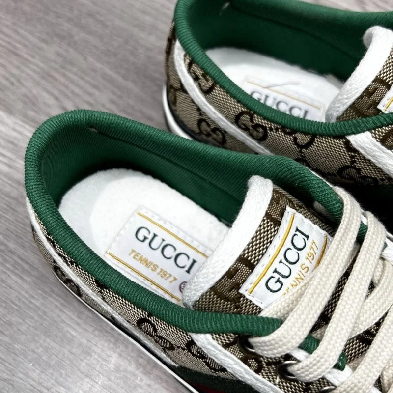Gucci Tennis FastDry 25163